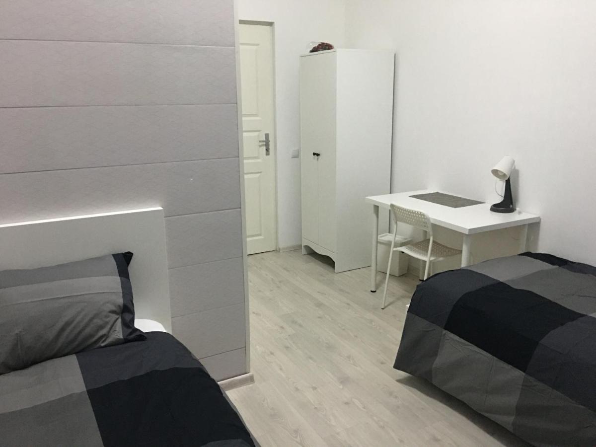 Smart Inn Рига Экстерьер фото