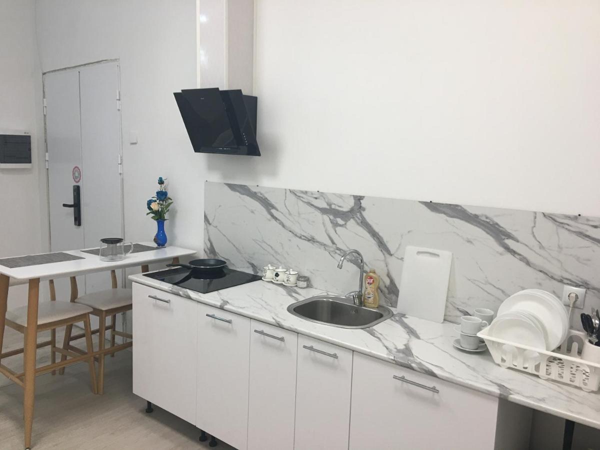 Smart Inn Рига Экстерьер фото