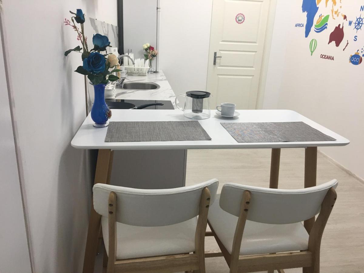 Smart Inn Рига Экстерьер фото
